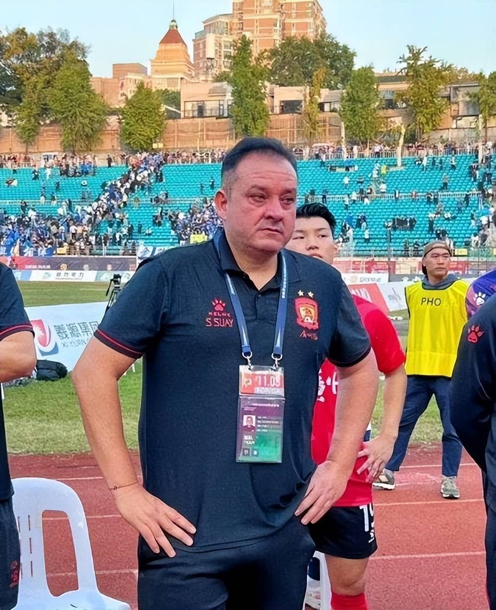 今晚体能课后，广州队篮板制胜备战欧超杯，压力陡增，赛程密集仍需轮换的简单介绍