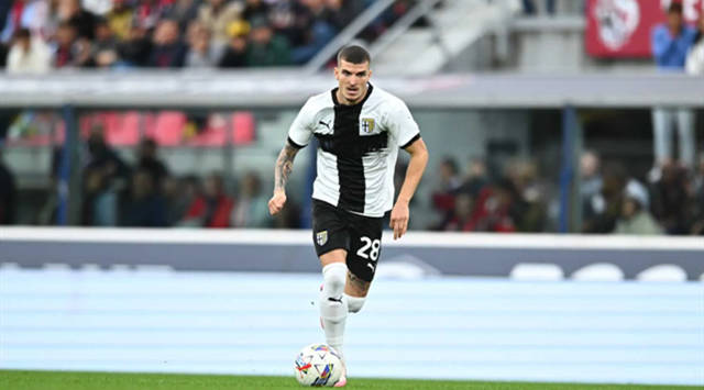 星空体育中国-包含赛地聚焦：意大利杯今夜热度飙升；波士顿凯尔特人止住颓势；气氛紧张；训练强度明显提升的词条-星空体育中国